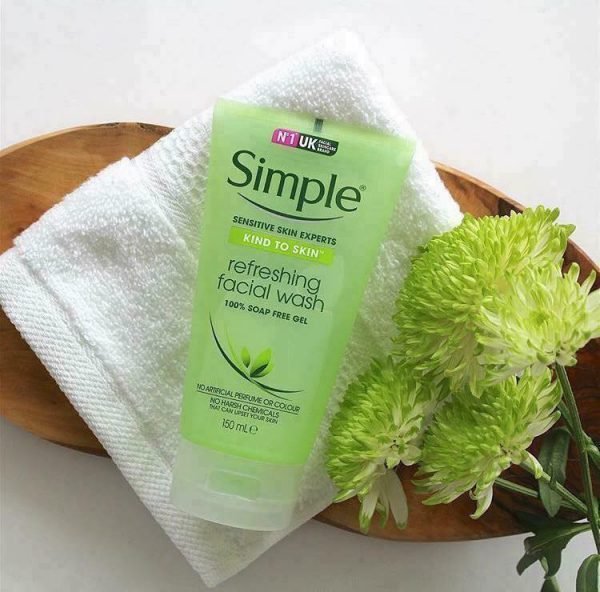 Simple Refreshing Facial Wash Gel