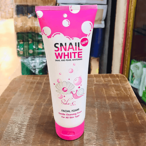 Snail White Snail And Pearl Whitening Facial Foam