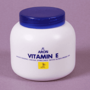 AR Vitamin E Moisturizing Cream